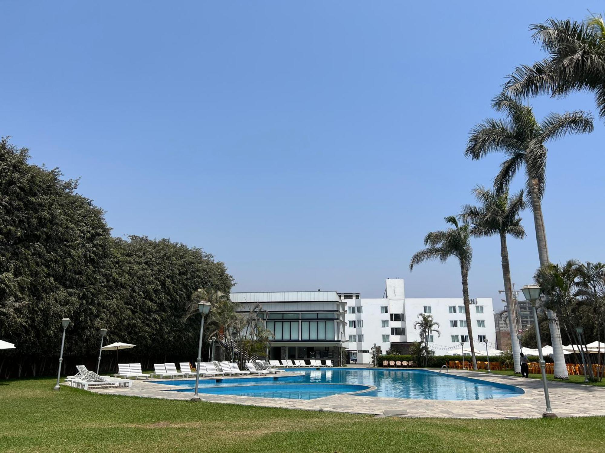 Hotel Hacienda Lima Norte Экстерьер фото